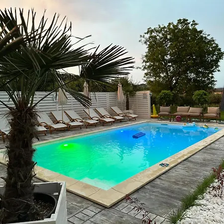 בית הארחה La Casute Silvasu de Jos